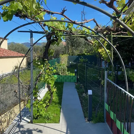 Apartament Oleander House Torri Del Benaco